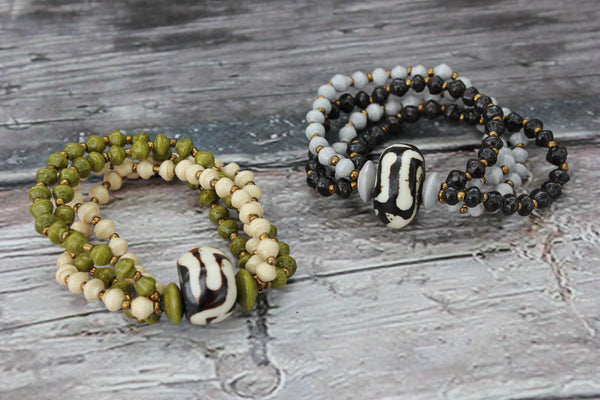 Wengi Bracelet, Uganda