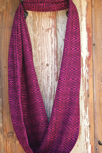 Super Soft Vision Infinity Scarves, Ecuador