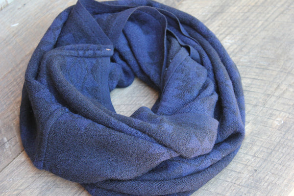 Super Soft Vision Infinity Scarves, Ecuador