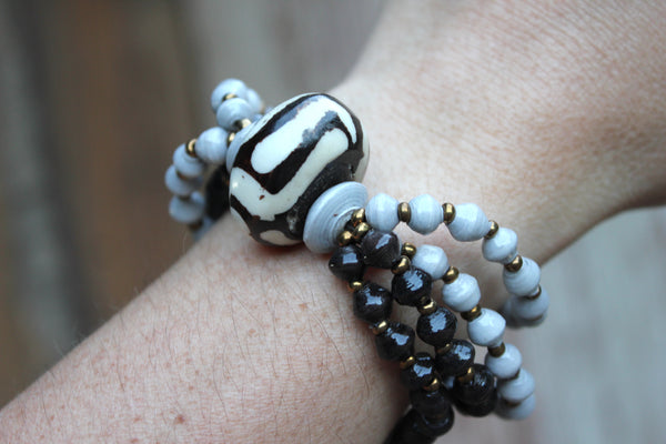 Wengi Bracelet, Uganda