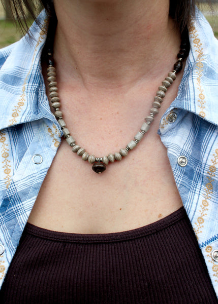 Kusitawi Paper Bead Necklaces, Uganda