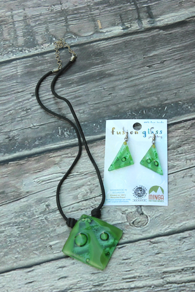 Art Glass Earrings & Necklaces, Ecuador