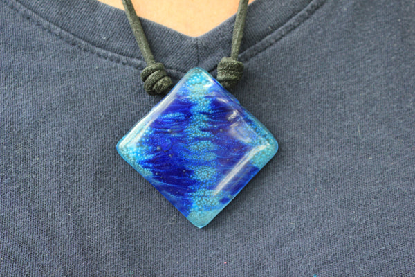 Art Glass Earrings & Necklaces, Ecuador